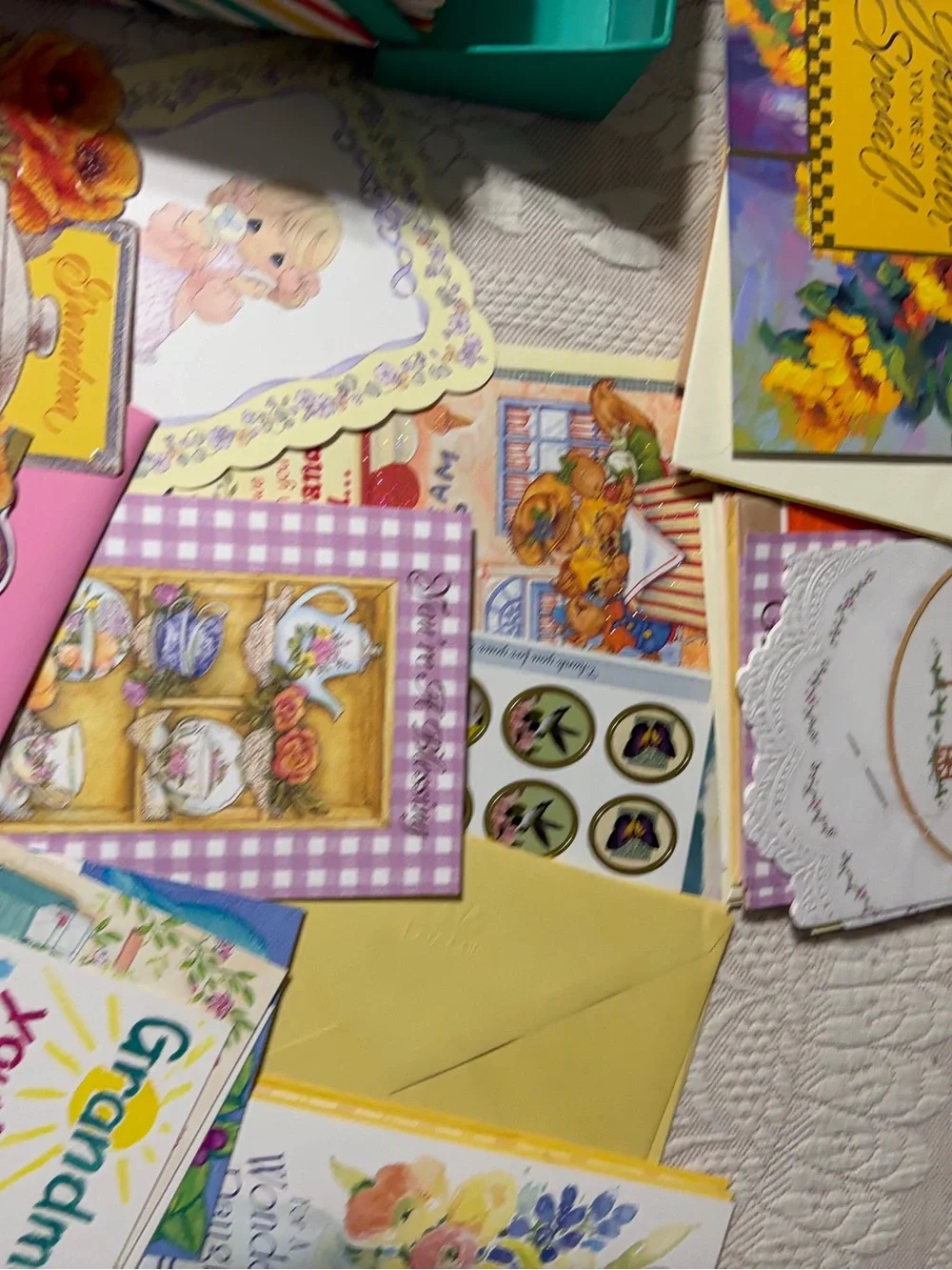 Huge mixed lot of greeting cards